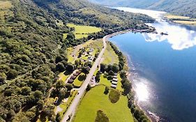 Holiday Homes -caravans, Lodges, Shepherds Hut And Train Carriage Stays